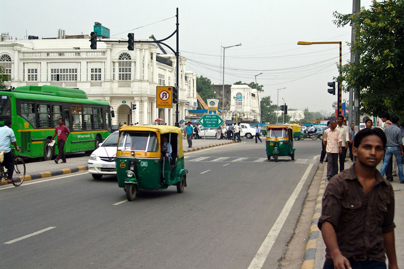 дорожное жвижение в индии